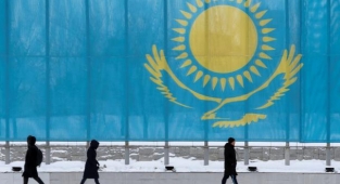 Kazakistan'da yeni hükümet ilk toplantısını yaptı