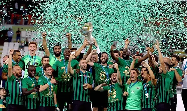 Akhisarspor Maddi Sıkıntılar Nedeniyle Zor Günler Geçiriyor