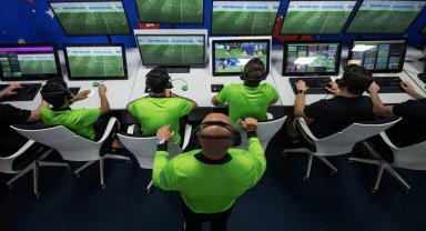 FIFA, VAR'a alternatif Futbol Video Desteği sistemiyle devrim yapmaya hazırlanıyor