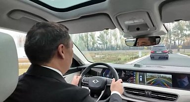Kırgız Cumhurbaşkanı, Cumhurbaşkanı Erdoğan'ın Hediyesi Yerli Otomobili Test Etti