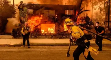 ABD'de Los Angeles Orman Yangınları Endişe Yaratıyor