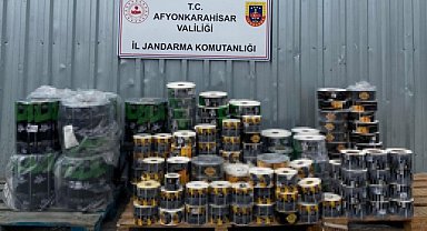 Afyonkarahisar'da 62 Ton Bozuk Peynir ve Süt Ele Geçirildi