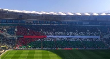 Bursaspor'dan Filistin'e Destek: Koreografi ile Barış Mesajı