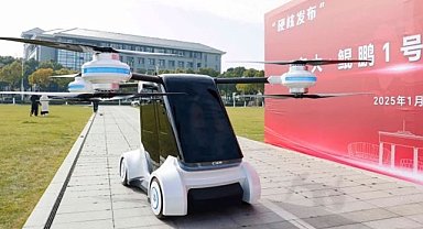 Çin, İlk Elektrikli Uçan Arabasını Tanıttı