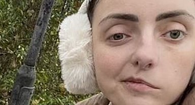 Nadir Tümör Nedeniyle Yüzünün Yarısı Felç Kaldı