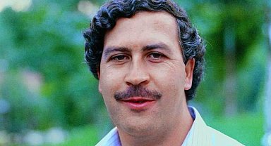 Pablo Escobar'ın Eski Jet Uçağı Bristol'da Konaklama Mekanı Olarak Hizmet Veriyor