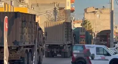 Suriye Sınırına Zırhlı Araç ve Mühimmat Sevkiyatı Gerçekleşti