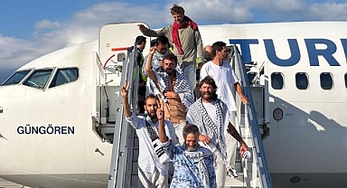 Uluslararası sulardaki krize Türkiye'den hızlı müdahale: Sumud Filosu'ndaki 18'i Türk, 94 aktivist Türkiye'ye getirildi