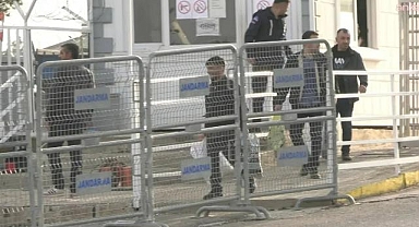 11'inci Yargı Paketi yürürlüğe girdi, cezaevleri önünde duygusal kavuşmalar yaşandı