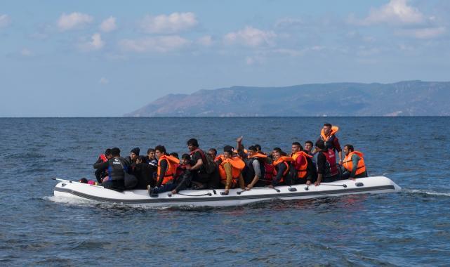 14 ilde dev operasyon: Göçmen kaçakçılığı ağları çökertildi, 112 tutuklama