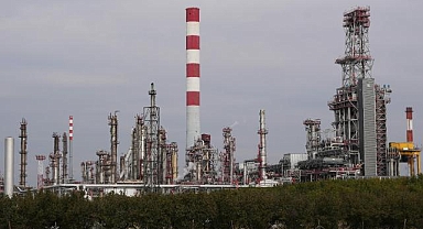 ABD Engeli Sonrası Kriz Derinleşti: Sırbistan Petrol Rafinerisi Zorunlu Kapanıyor