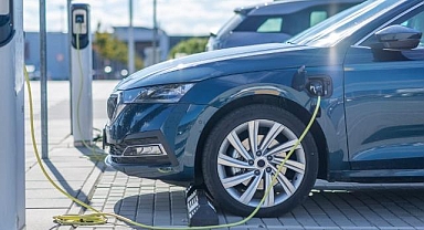 Küresel elektrikli araç satışları 2025’te %21 artarak 18,5 milyona ulaştı