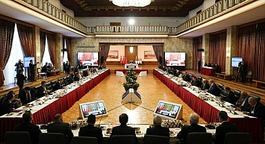 MHP ve DEM Parti raporlarını komisyona sundu: Hangi başlıklar öne çıktı?