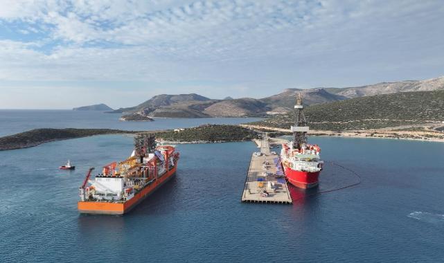 TPAO’nun 5. ve 6. ultra derin sondaj gemileri Mersin’de buluştu