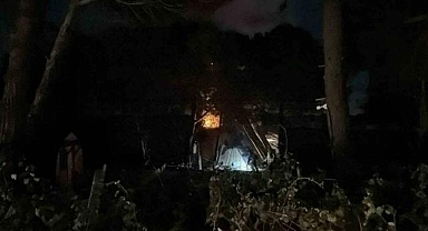 Arnavutköy Terkos’ta Boşaltılan Bungalovlar Alevlere Teslim Oldu