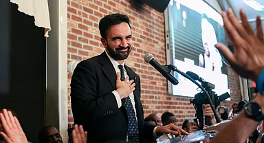 New York’ta tarihi gün: İlk Müslüman Belediye Başkanı Mamdani yemin etti