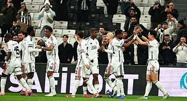 Beşiktaş 5 maçlık hasreti bitirdi: Kasımpaşa’yı 2-1 mağlup etti