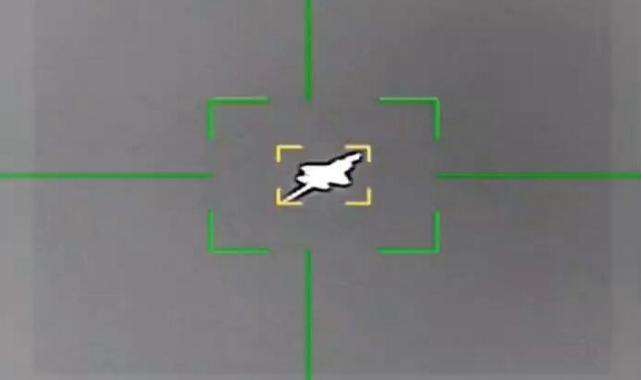 İran, ABD'nin F-35 savaş uçağını vurdu