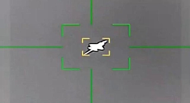 İran, ABD'nin F-35 savaş uçağını vurdu