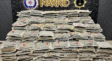 İstanbul’da polis operasyonu: 4 tırda 527 kilo uyuşturucu bulundu