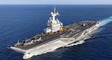 Macron’dan kritik hamle: Fransız amiral gemisi Charles de Gaulle Akdeniz'e geliyor