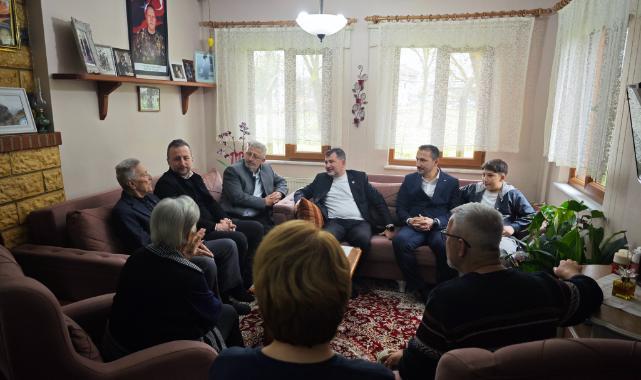 Öztürk ve Şengüloğlu'ndan şehit ailelerine bayram ziyareti
