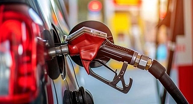 Akaryakıtta eşel mobil uygulaması kademeli olarak kaldırılıyor