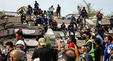 Deprem bilançosu ağırlaşıyor! Venezuela'da ulusal yas ilan edildi