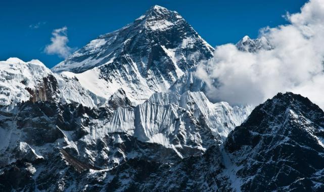 Hindistan'dan Everest kararı: 30 yıl önce ölen dağcının naaşı getirilecek