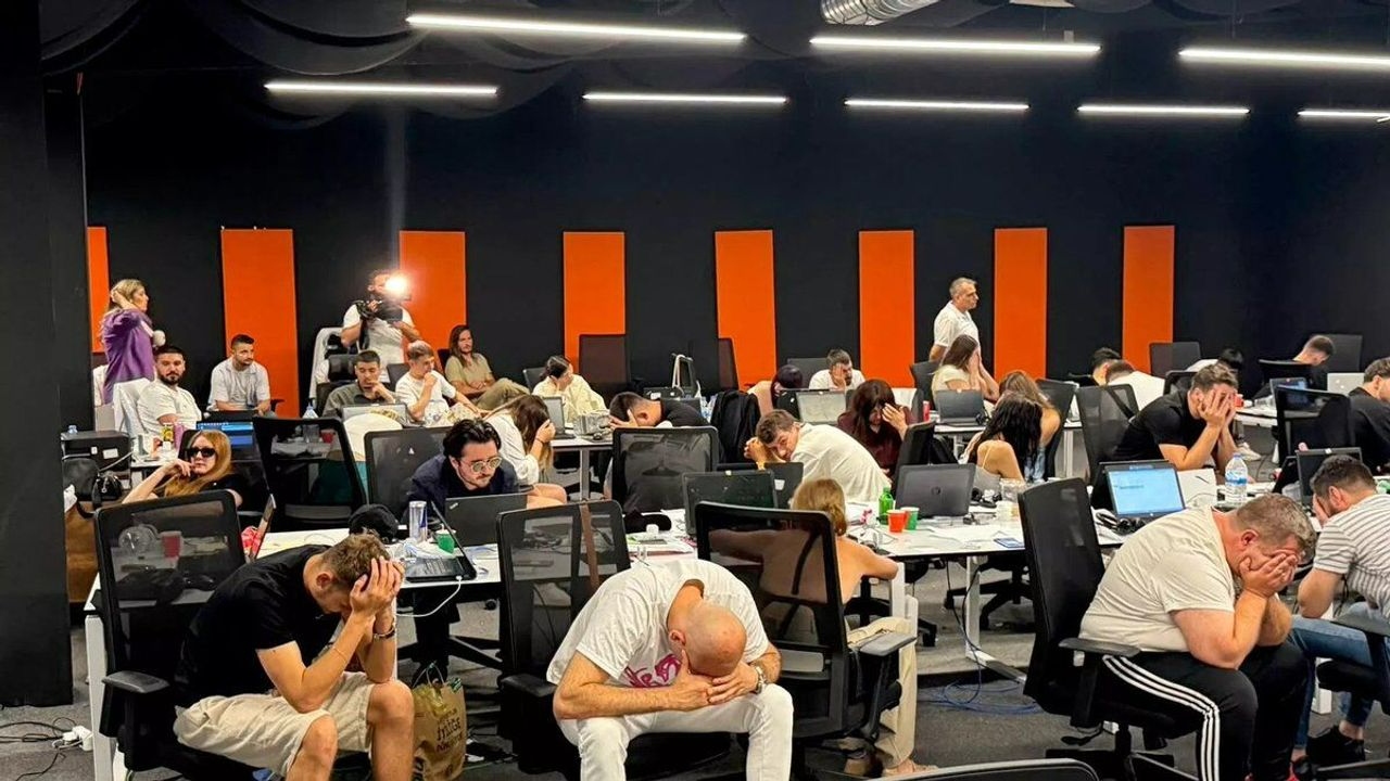 İstanbul merkezli çağrı merkezi dolandırıcılığına darbe: 51 şüpheli yakalandı