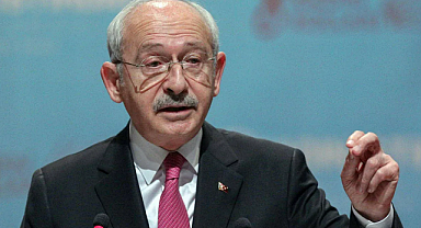 Kılıçdaroğlu: Gazetecilerin ve akademisyenlerin üzerinden elinizi çekin