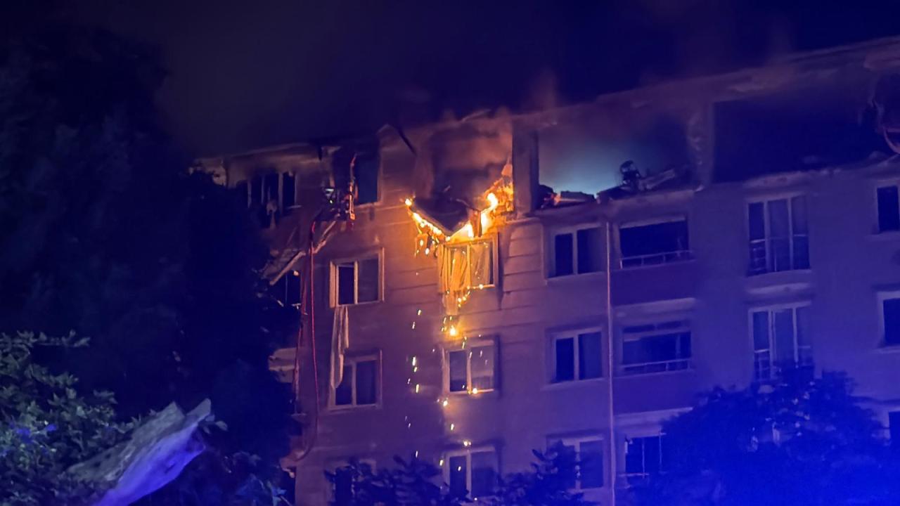 Tekirdağ'da apartmanda doğal gaz patlaması: 2 kişi öldü