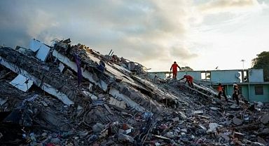 Venezuela'da deprem felaketinde can kaybı 4 bin 490'a yükseldi